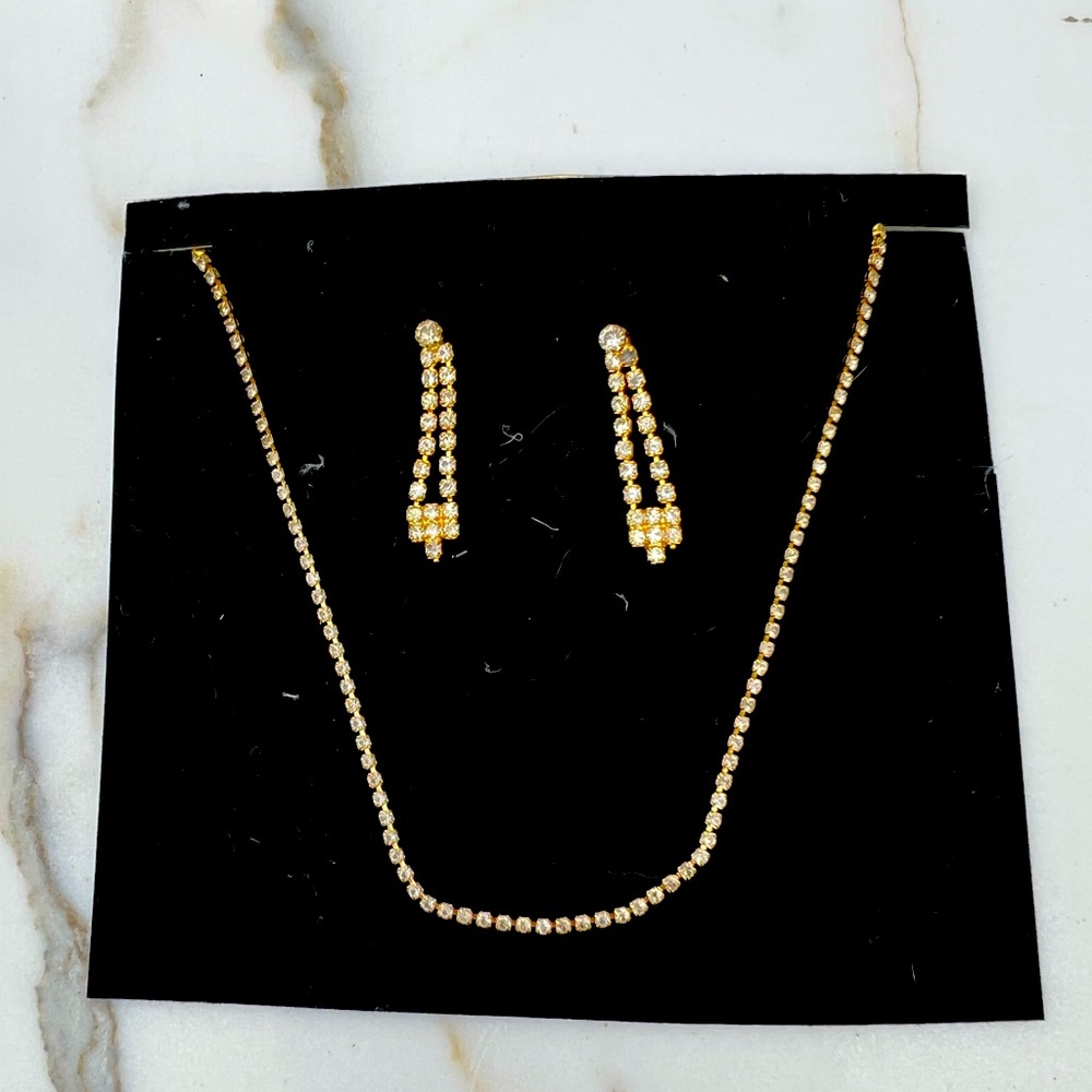Delicate girls necklace/ earring set